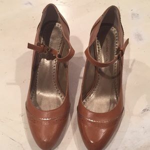 Adrienne Vittadini wedges